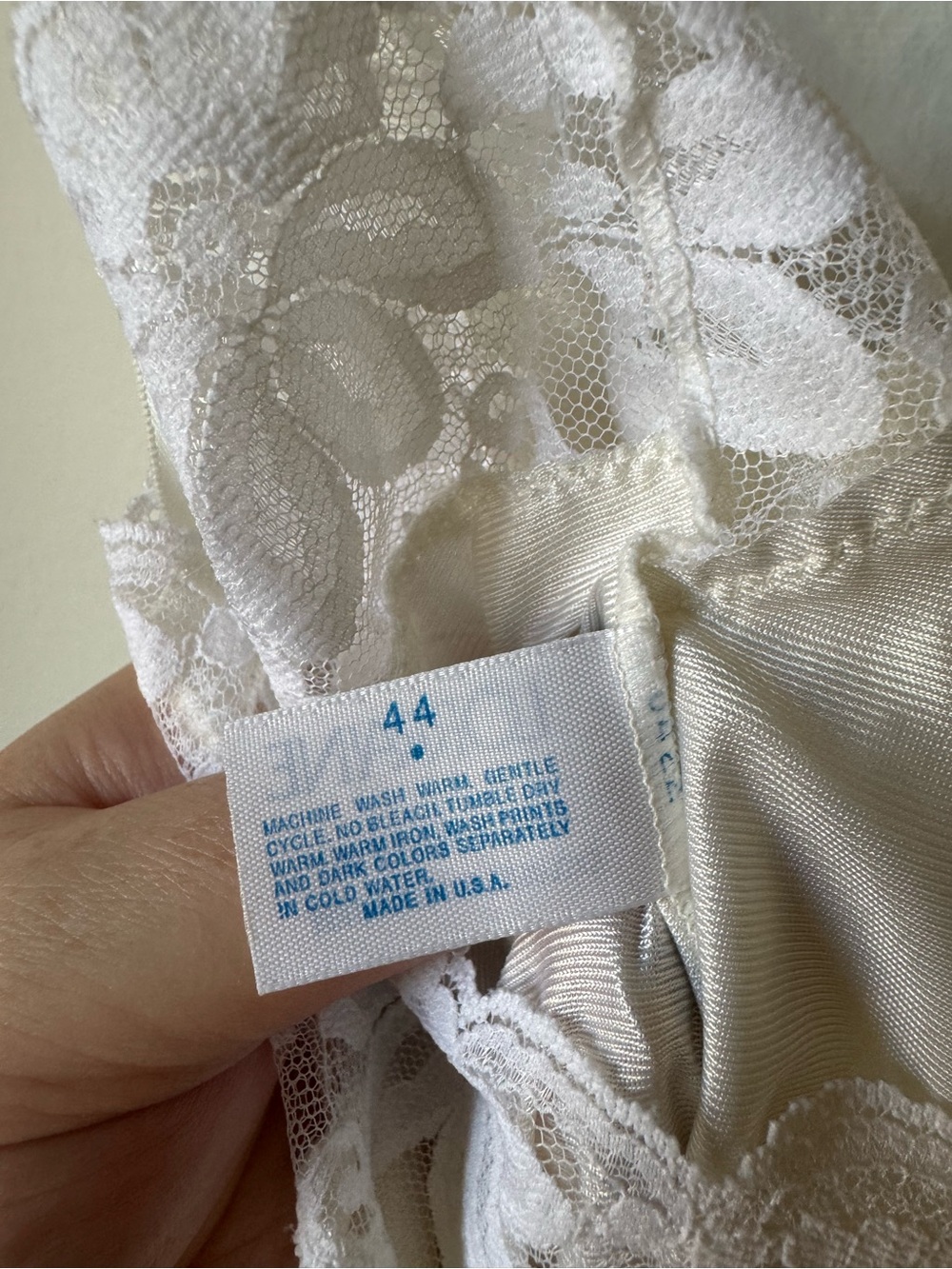 Vintage | Lace Trim Slip - Picture 6 of 6